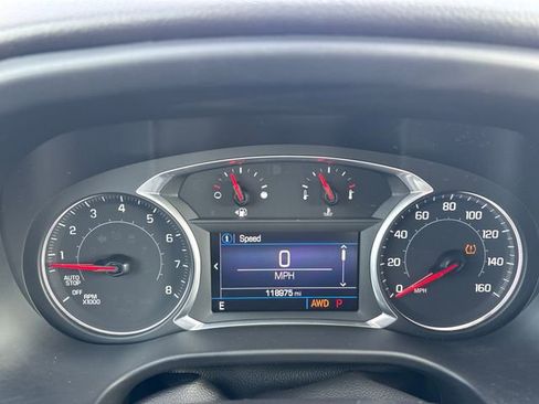 Used 2022 GMC Acadia SLE image 41