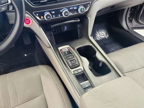 Used 2018 Honda Accord EX-L image 33