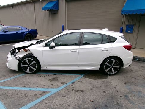 Used 2019 Subaru Impreza 2.0i Sport AWD/4WD image 3