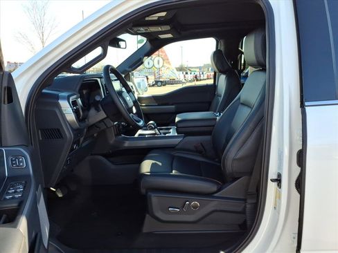 New 2025 Ford F150 Lariat w/ Equipment Group 502A High image 11