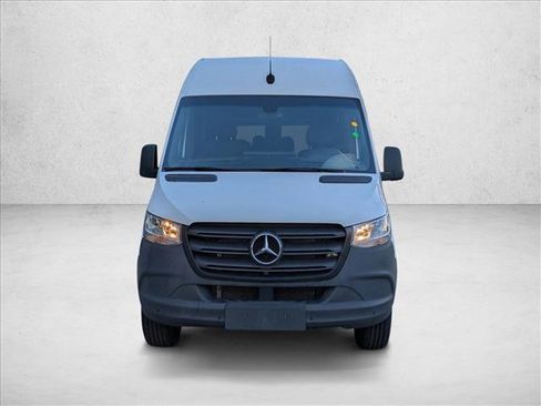 Used 2023 Mercedes-Benz Sprinter 2500 image 2