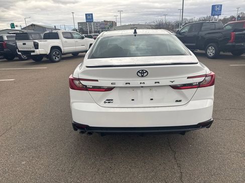 New 2026 Toyota Camry Hybrid w/ Convenience Package AWD/4WD image 17