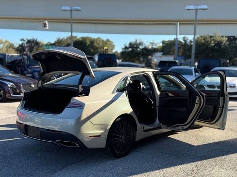 Used 2018 Lincoln MKZ Reserve image 30