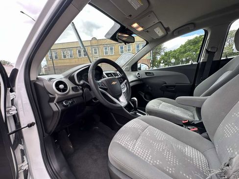 Used 2019 Chevrolet Sonic LT image 13