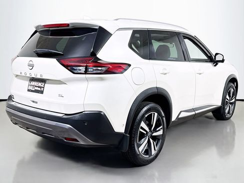Used 2023 Nissan Rogue SL w/ SL Premium Package FWD image 4