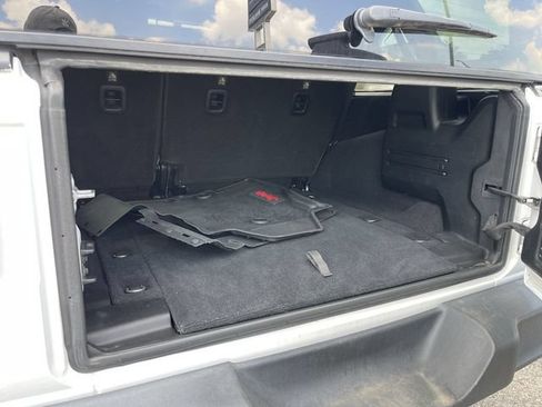 Used 2019 Jeep Wrangler Unlimited Sport S AWD/4WD image 22