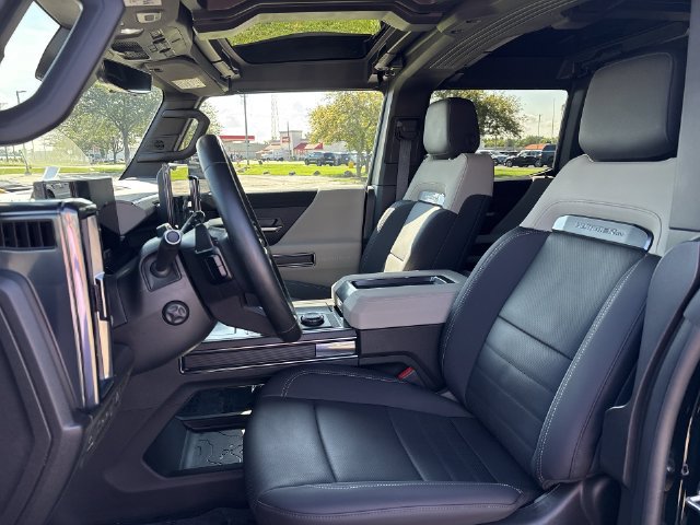 Certified 2026 GMC Hummer EV SUV AWD/4WD image 23