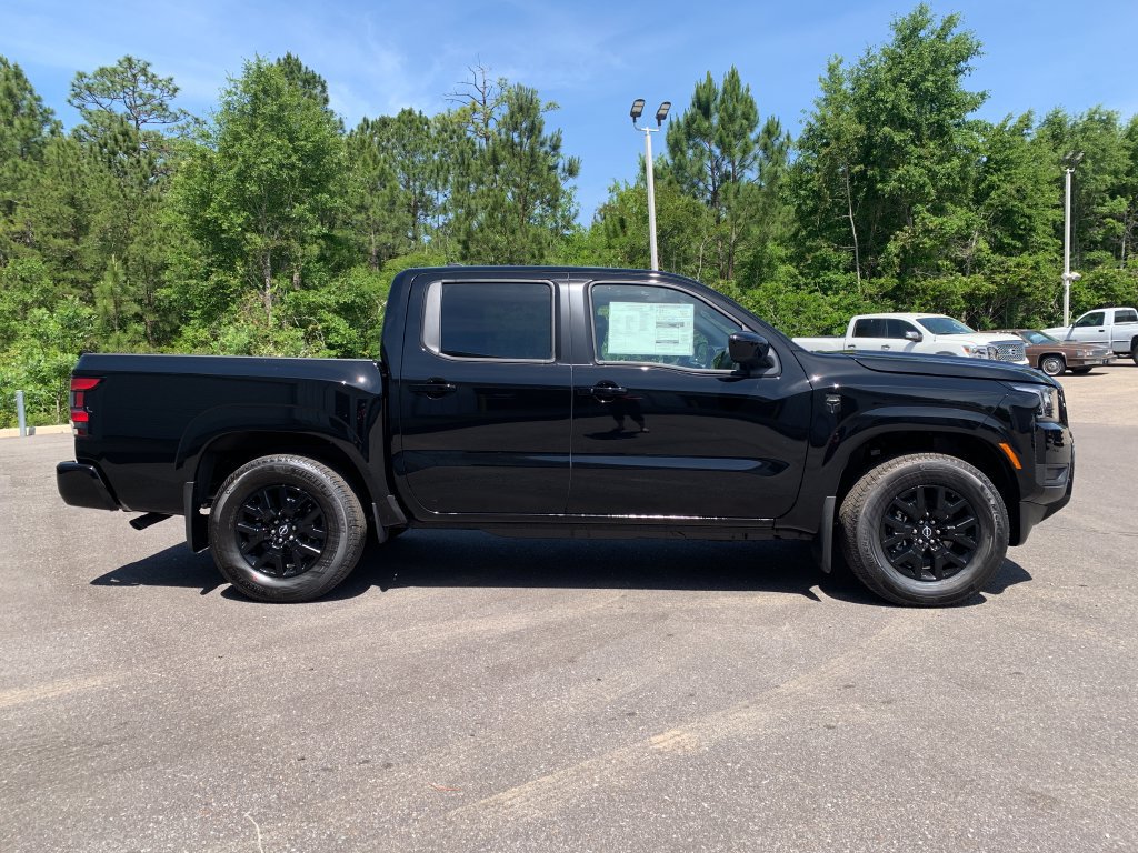 New 2026 Nissan Frontier SV w/ SV Convenience Package RWD image 3