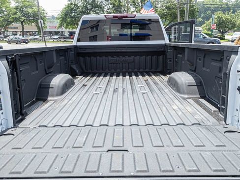 Used 2025 GMC Sierra 3500 Denali Ultimate AWD/4WD image 31
