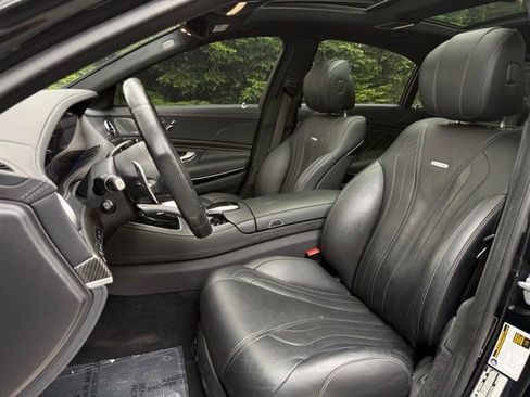 Used 2019 Mercedes-Benz S 63 AMG S 4MATIC Sedan image 9