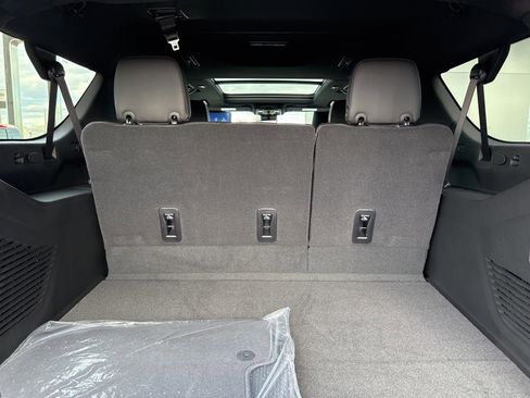 New 2025 Chevrolet Tahoe High Country image 11