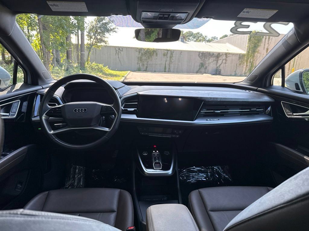 Used 2023 Audi Q4 e-tron Premium w/ Convenience Package RWD image 41