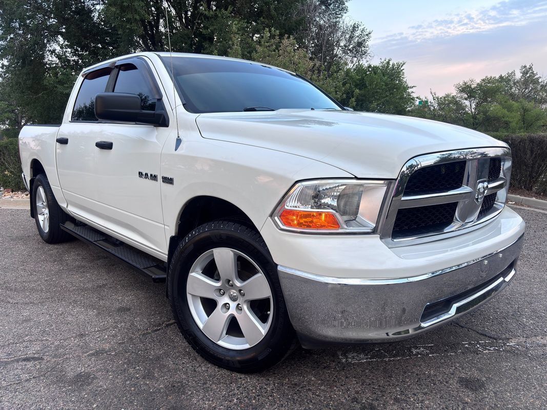 Used 2009 Dodge Ram 1500 Truck SLT AWD/4WD image 2