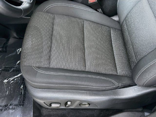 Used 2024 Chevrolet Traverse LT AWD/4WD image 19