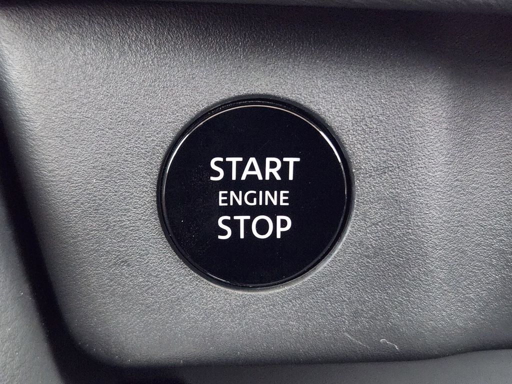 Used 2026 Nissan Rogue SV w/ Cold Weather Package AWD/4WD image 21