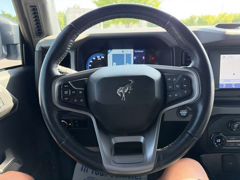 Used 2023 Ford Bronco Black Diamond w/ Sasquatch Package AWD/4WD image 7