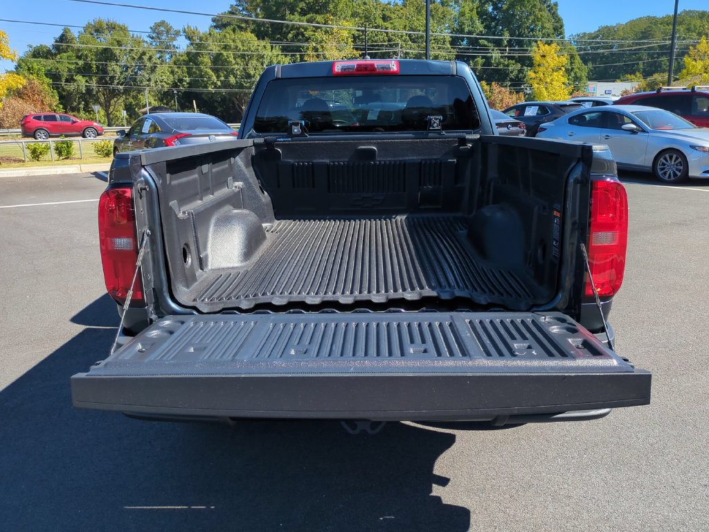 Used 2020 Chevrolet Colorado W/T w/ WT Convenience Package RWD image 12