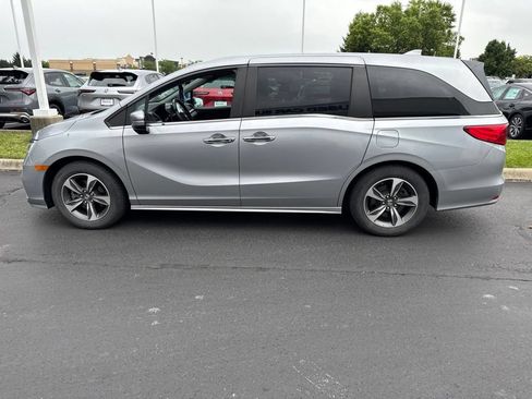 Used 2018 Honda Odyssey Touring image 4