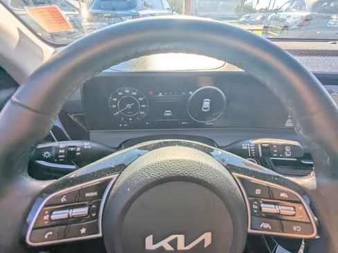Certified 2024 Kia Seltos S FWD image 25