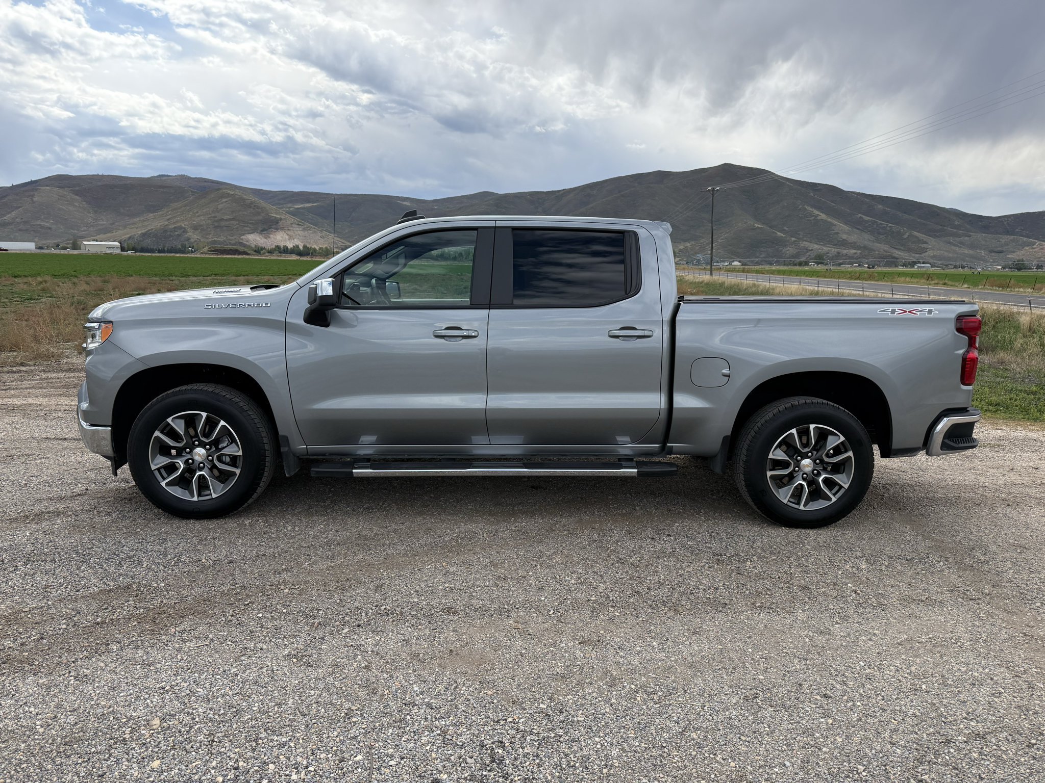 Used 2025 Chevrolet Silverado 1500 LT w/ Protection Package AWD/4WD image 4