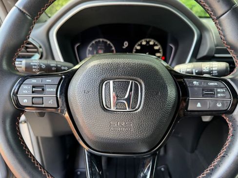 Used 2024 Honda Pilot Sport image 21
