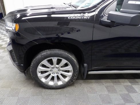 Used 2021 Chevrolet Silverado 1500 High Country w/ Technology Package image 49