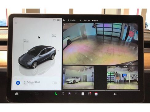 Used 2023 Tesla Model Y Long Range image 31