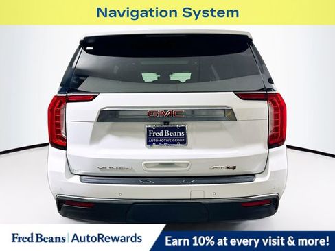 Used 2023 GMC Yukon XL AT4 image 6