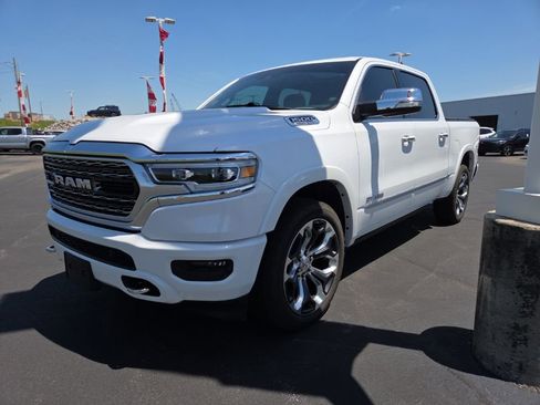 Used 2019 RAM 1500 Limited AWD/4WD image 3