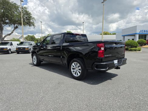 New 2026 Chevrolet Silverado 1500 Custom RWD image 7
