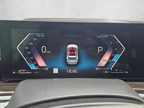 Used 2024 BMW X5 xDrive50e image 22