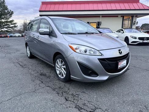Used 2015 MAZDA MAZDA5 Sport image 3