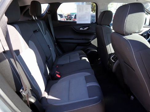 Used 2025 Chevrolet Blazer LT image 13