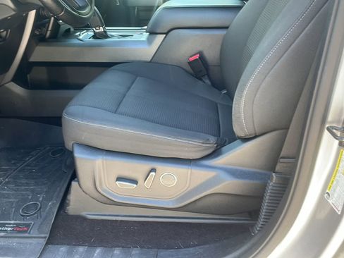 Used 2016 Ford F150 XLT w/ Equipment Group 302A Luxury AWD/4WD image 12