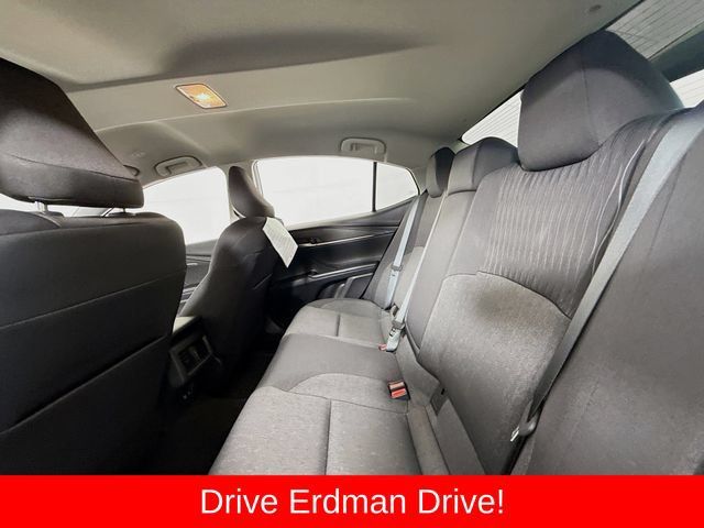 Used 2026 Toyota Camry LE w/ Convenience Package FWD image 9