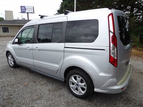 Used 2016 Ford Transit Connect Titanium FWD image 3