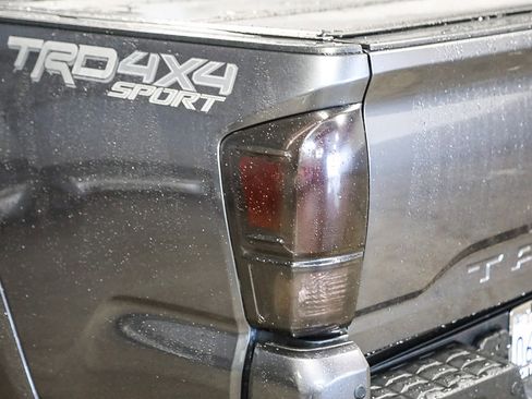 Certified 2021 Toyota Tacoma TRD Sport w/ Technology Package image 10
