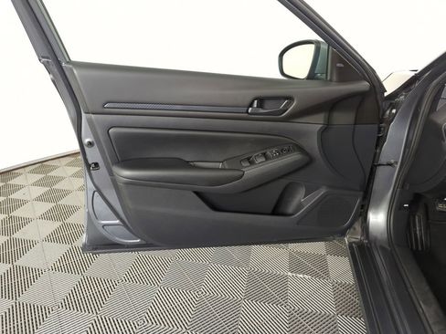 Used 2023 Nissan Altima 2.5 S image 18