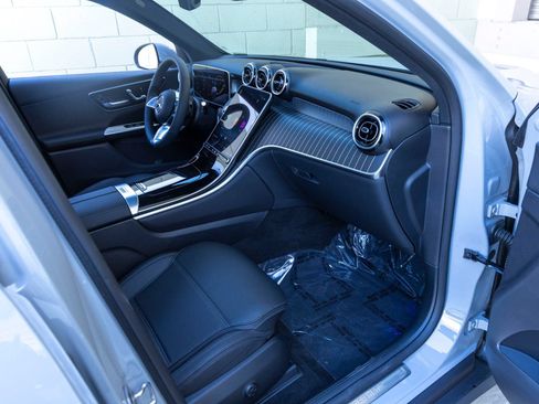 Certified 2026 Mercedes-Benz GLC 300 image 28