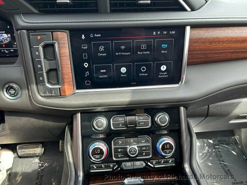 Used 2023 GMC Yukon Denali Ultimate AWD/4WD image 14