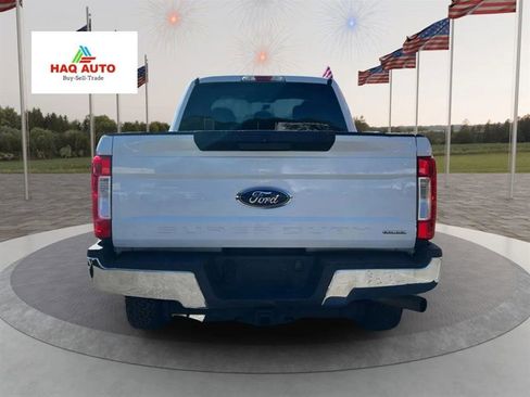 Used 2018 Ford F250 XLT image 6