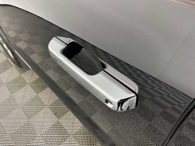Used 2022 Ford F150 Platinum AWD/4WD image 13