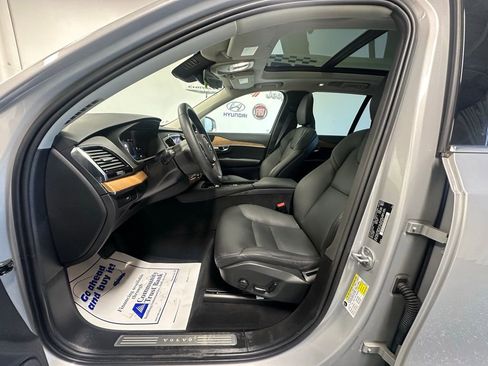 Used 2024 Volvo XC90 B6 Plus w/ Protection Package Premier image 12