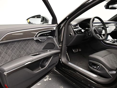 New 2025 Audi S8 image 35