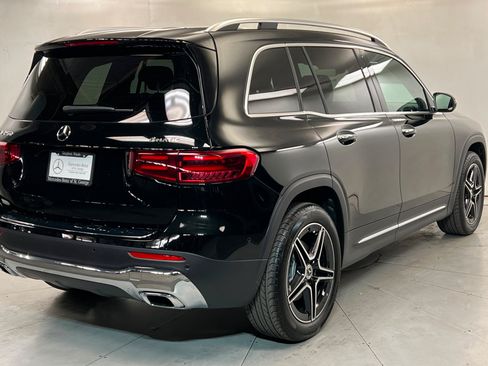 New 2026 Mercedes-Benz GLB 250 4MATIC image 5