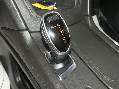 Used 2018 Cadillac XT5 Platinum w/ Driver Assist Package image 39