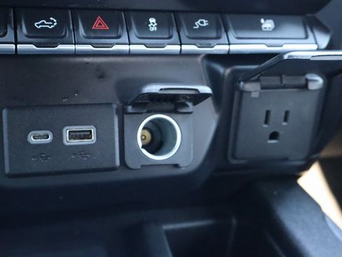 Used 2020 Chevrolet Silverado 2500 High Country w/ Technology Package image 41