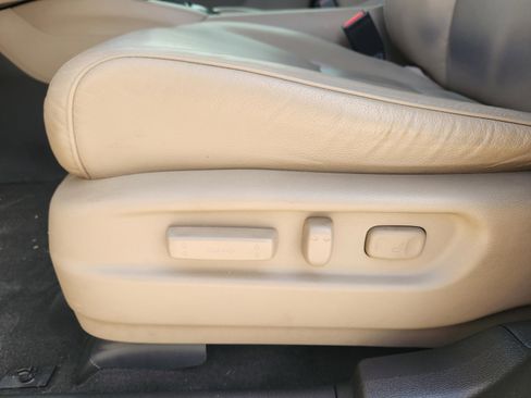 Used 2016 Honda Pilot EX-L image 24