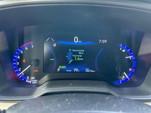 Used 2020 Toyota Corolla LE FWD image 21
