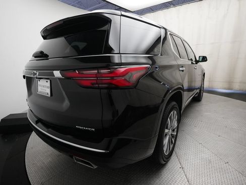 Used 2023 Chevrolet Traverse Premier AWD/4WD image 13